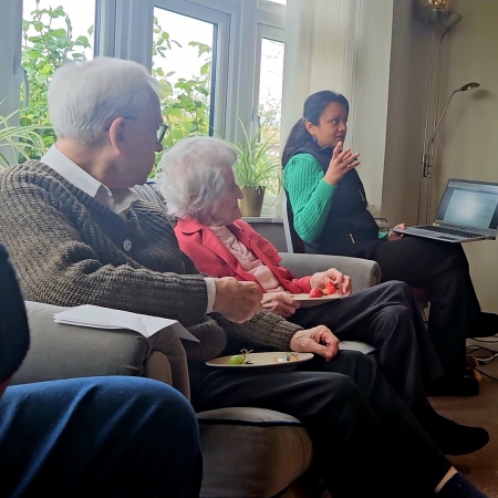 Malini sharing her knowledge on memorising